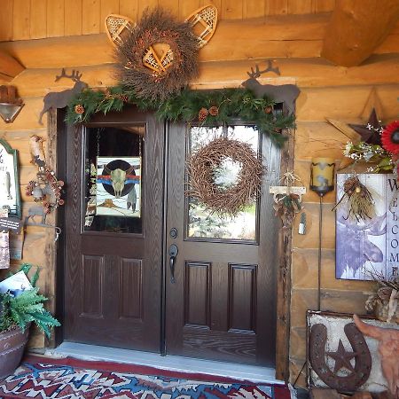 Idle Spurs Log Cabin Bed & Breakfast Black Diamond Dış mekan fotoğraf