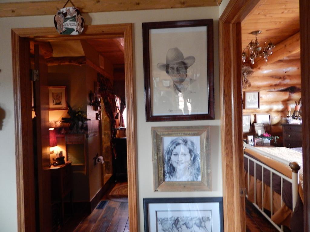Idle Spurs Log Cabin Bed & Breakfast Black Diamond Dış mekan fotoğraf